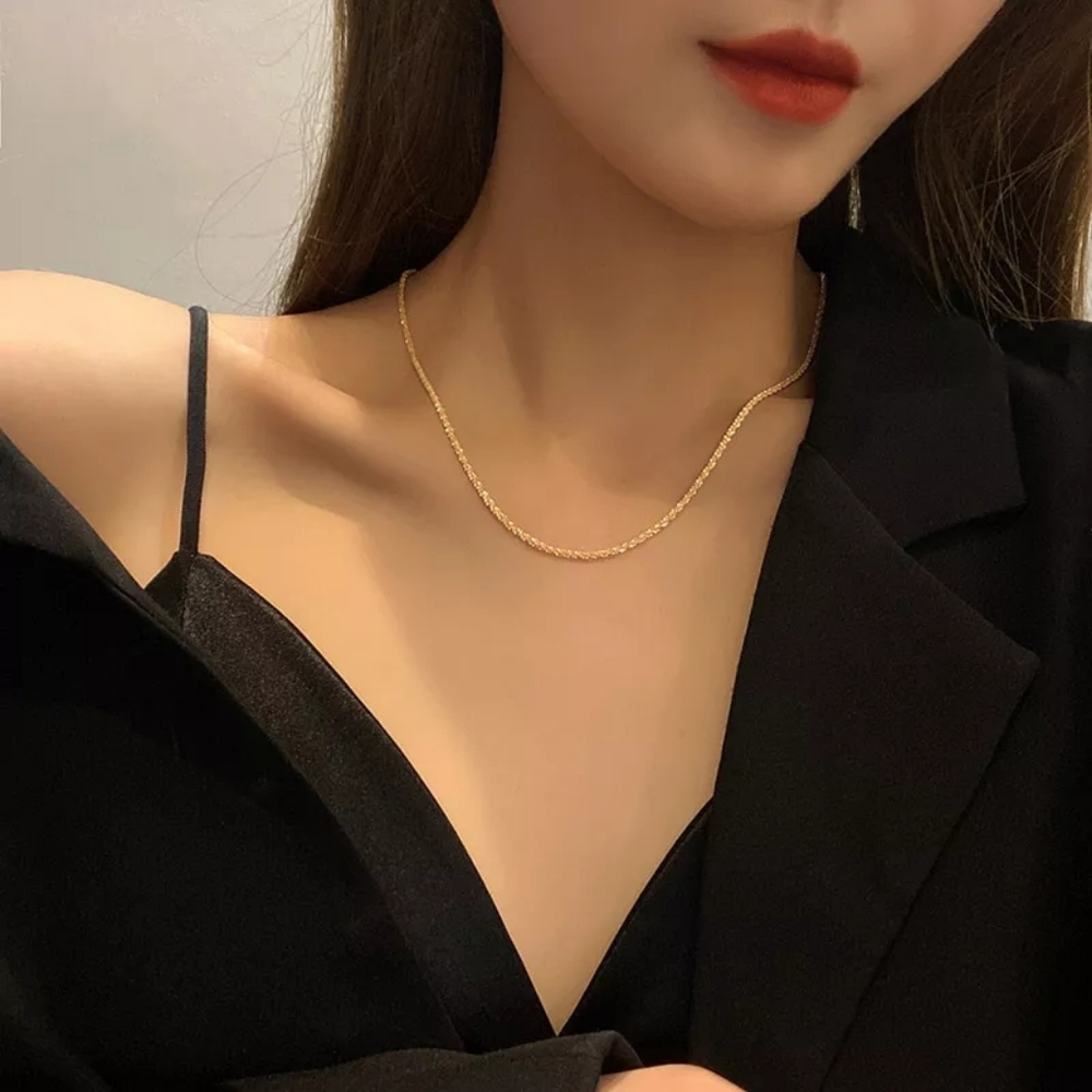 New Clavicle Chain Choker Necklace - Picture 9 of 9